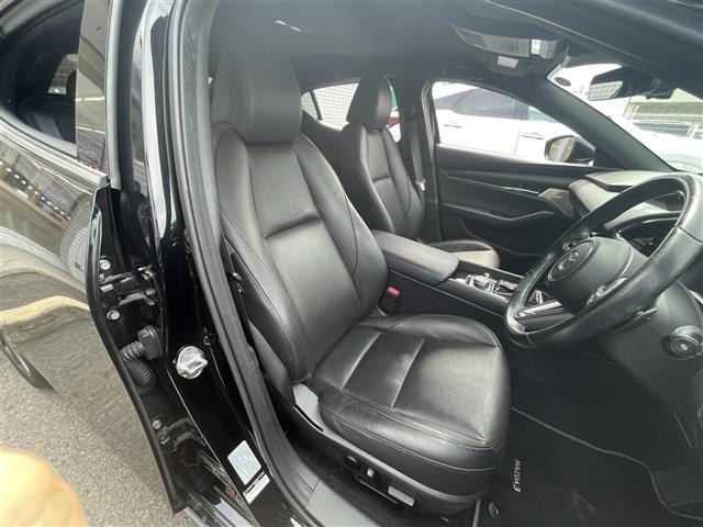 Mazda MAZDA3 2022 8454918-2