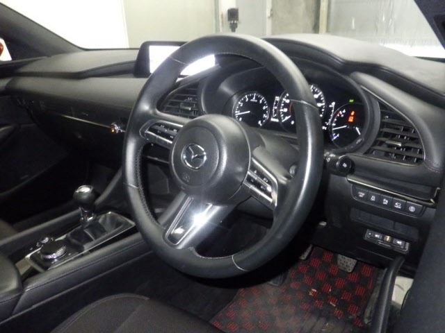 Mazda MAZDA3 2019 8454937-3