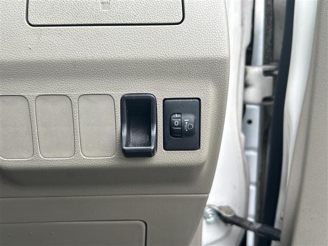 Daihatsu MIRA 2011 8464131-8
