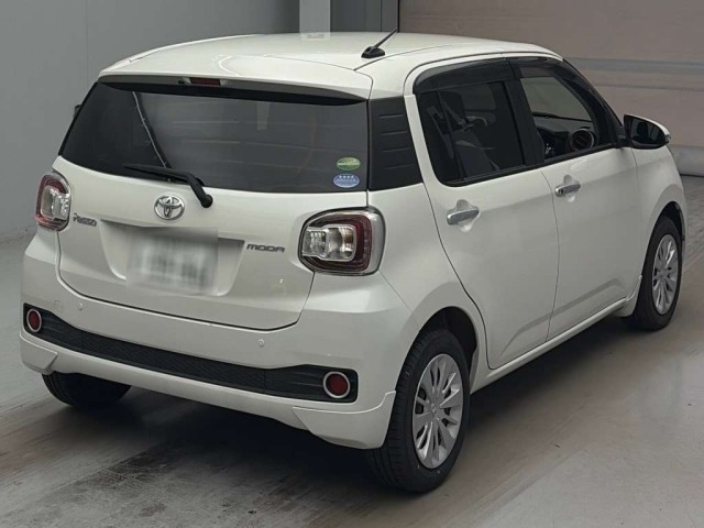 Toyota PASSO 2018 8449002-1