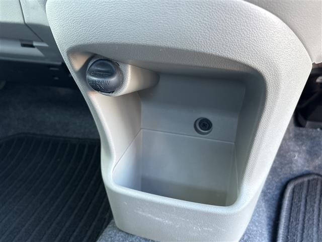 Toyota PIXIS EPOCH 2016 8443754-11