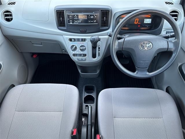 Toyota PIXIS EPOCH 2016 8443754-14