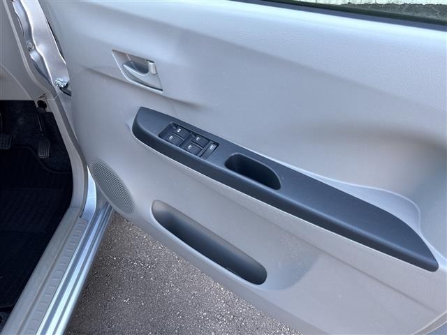 Toyota PIXIS EPOCH 2016 8443754-9