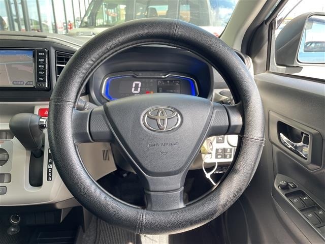 Toyota PIXIS EPOCH 2017 8443759-14