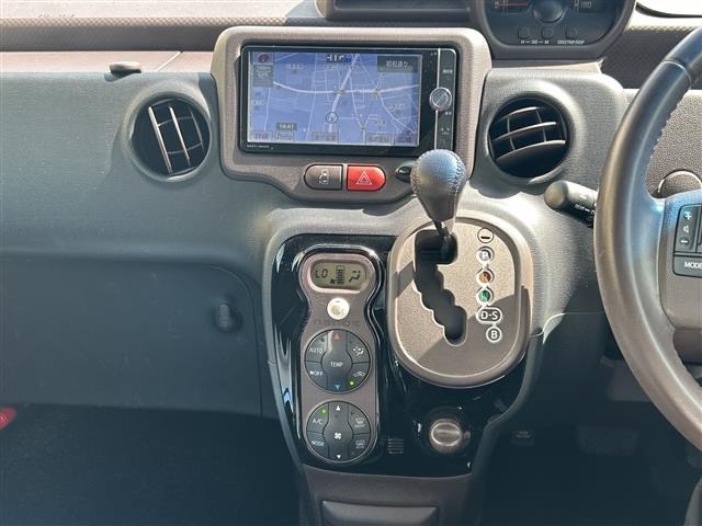 Toyota PORTE 2013 8443666-16