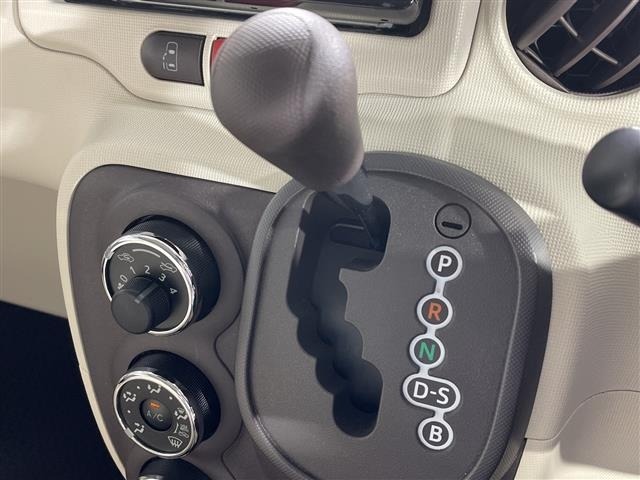 Toyota PORTE 2014 8443677-7