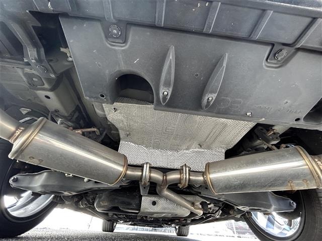 Toyota PRIUS PHV 2018 8455857-13