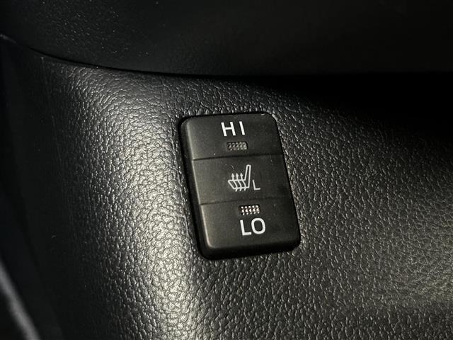 Toyota PRIUS PHV 2018 8455857-4
