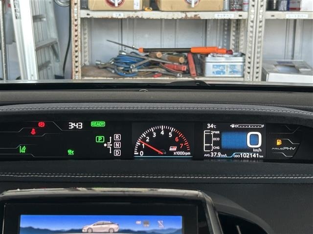 Toyota PRIUS PHV 2018 8455857-9