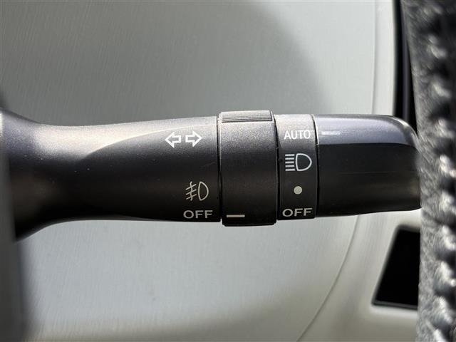 Toyota PRIUS 2013 8454106-12