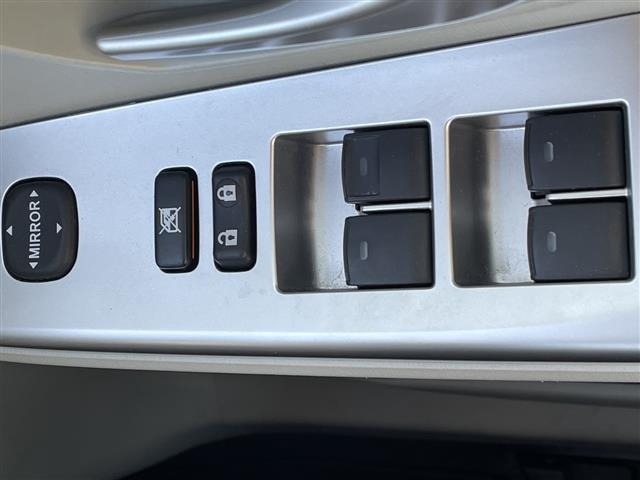 Toyota PRIUS 2011 8454137-9