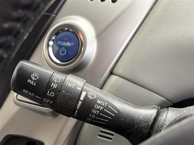 Toyota PRIUS 2012 8454202-1
