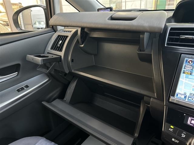 Toyota PRIUS 2012 8454203-10