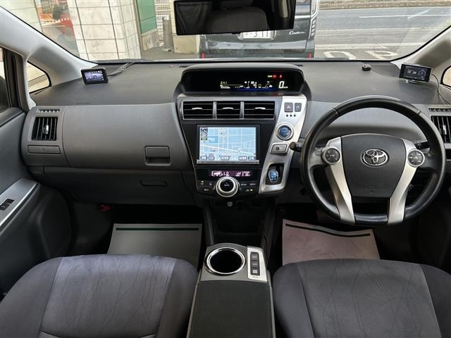 Toyota PRIUS 2012 8454203-14