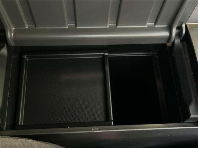 Toyota PRIUS 2012 8454203-22