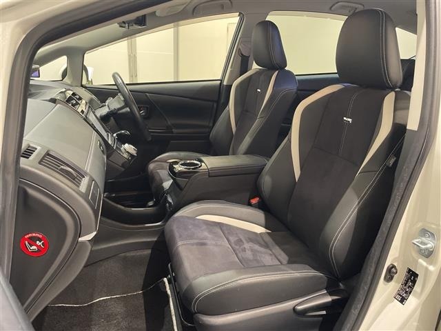 Toyota PRIUS 2015 8454216-18