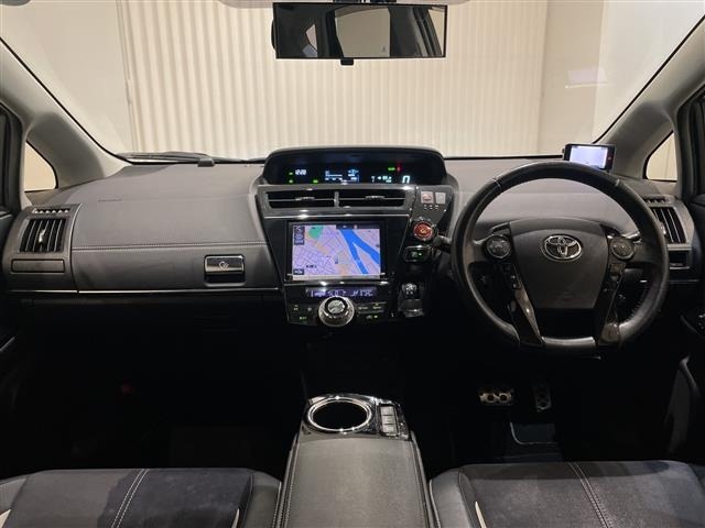 Toyota PRIUS 2015 8454216-19