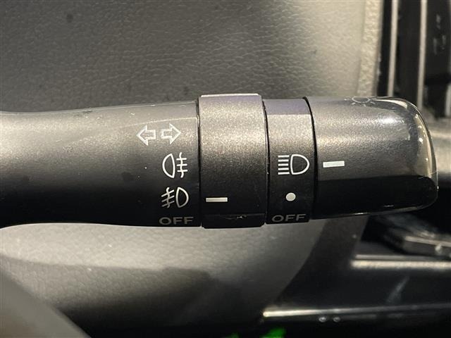 Toyota PRIUS 2015 8454216-8