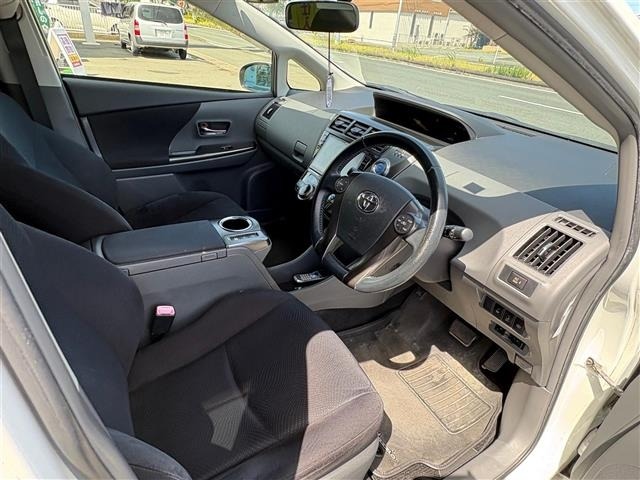 Toyota PRIUS 2013 8454225-8