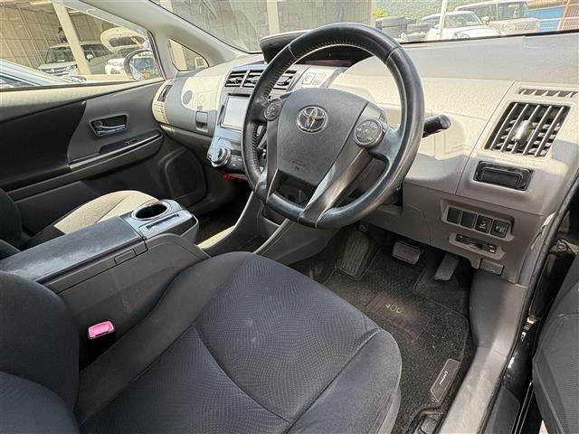 Toyota PRIUS 2014 8454284-6
