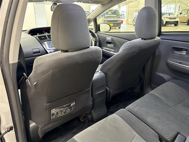 Toyota PRIUS 2013 8454299-12