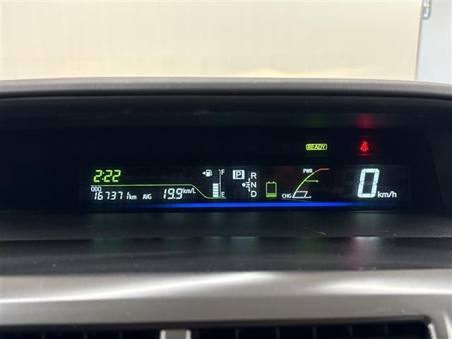 Toyota PRIUS 2013 8454299-17