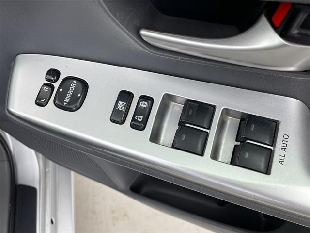 Toyota PRIUS 2011 8454310-7