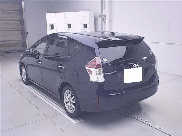 Toyota PRIUS 2016 8454323-1