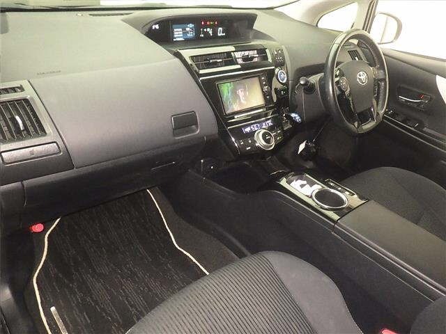 Toyota PRIUS 2016 8454323-4
