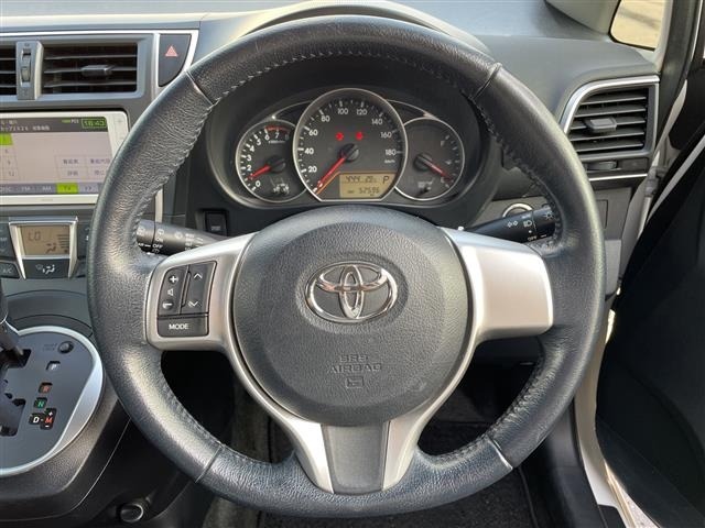 Toyota RACTIS 2014 8454488-14