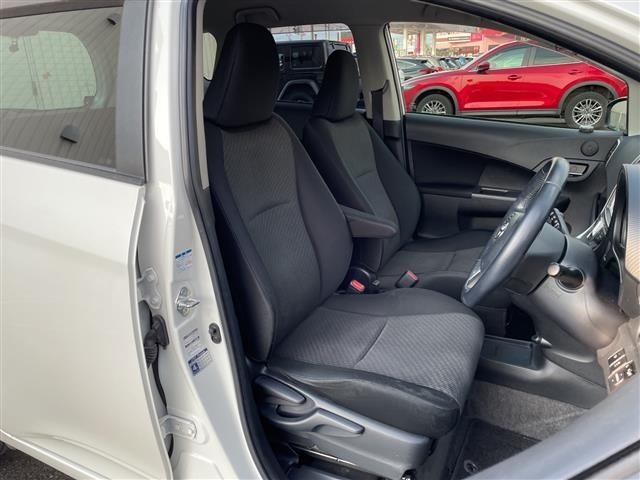 Toyota RACTIS 2014 8454488-9