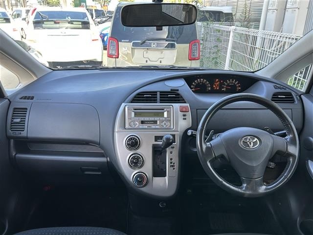 Toyota RACTIS 2010 8454489-2