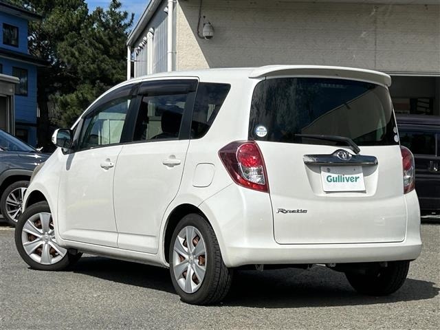 Toyota RACTIS 2010 8454489-3