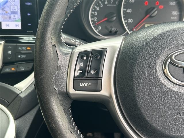 Toyota RACTIS 2016 8454491-1