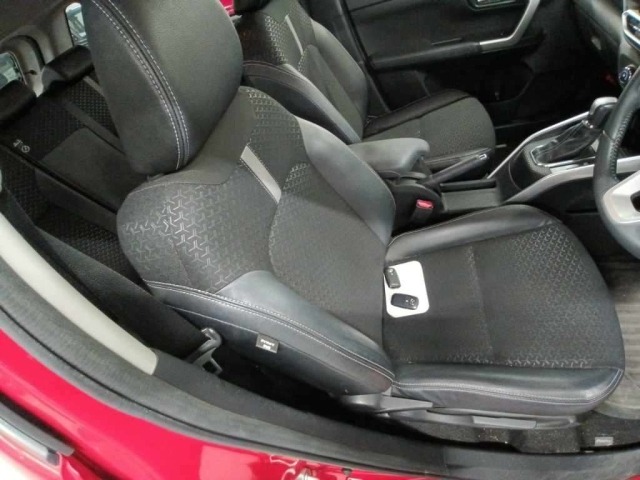 Daihatsu ROCKY 2019 8463594-10