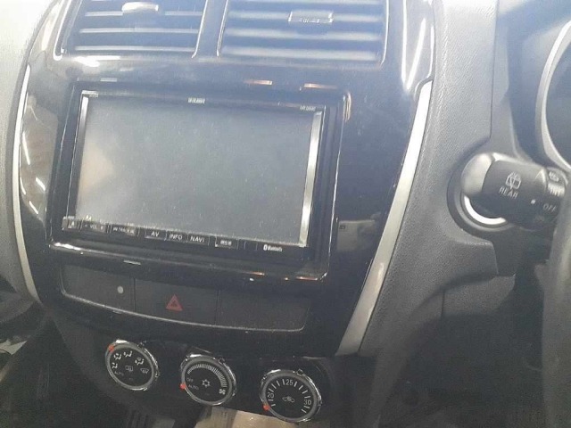 Mitsubishi RVR 2013 8460179-12