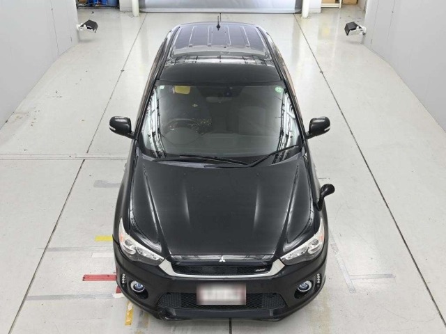 Mitsubishi RVR 2013 8460179-7