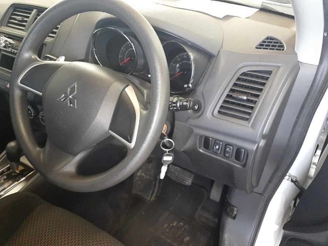 Mitsubishi RVR 2021 8460180-9