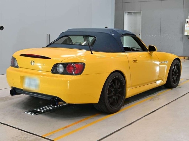 Honda S2000 2002 8458918-1