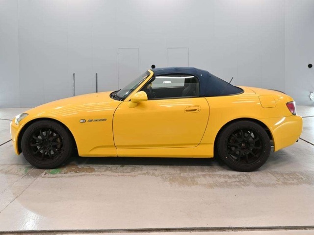 Honda S2000 2002 8458918-4