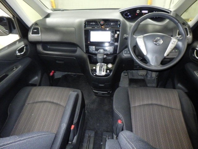Nissan SERENA 2016 8456127-3