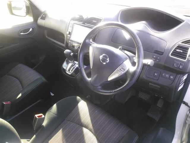 Nissan SERENA 2015 8456142-3