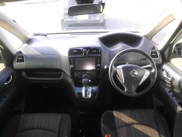 Nissan SERENA 2015 8456142-8