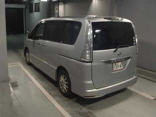 Nissan SERENA 2016 8456150-1