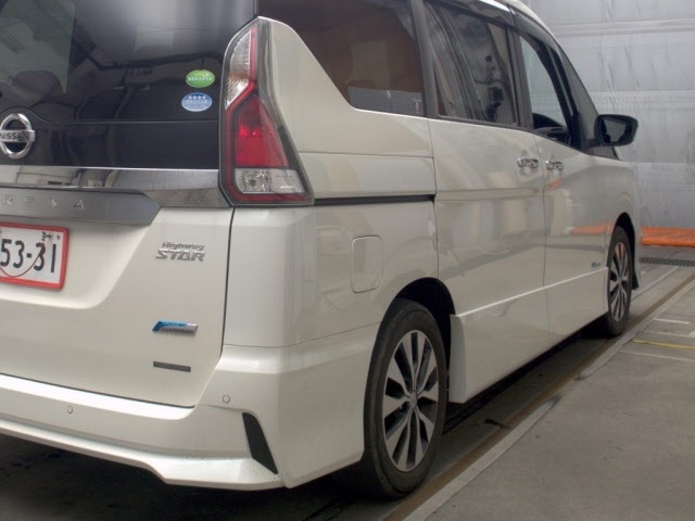 Nissan SERENA 2016 8456161-5
