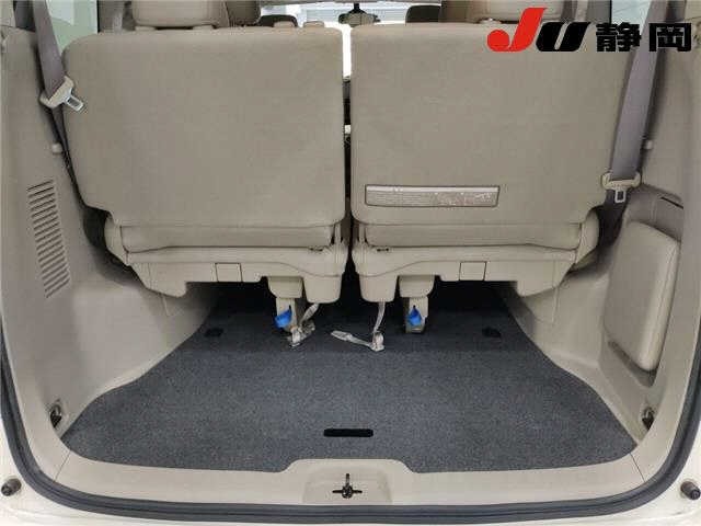 Nissan SERENA 2018 8456180-9