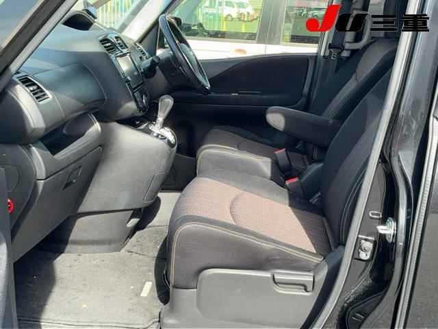 Nissan SERENA 2015 8456181-3