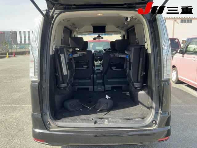 Nissan SERENA 2015 8456181-7