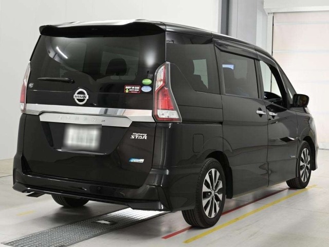 Nissan SERENA 2016 8456183-1