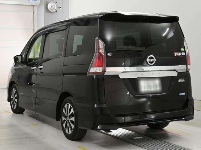 Nissan SERENA 2016 8456183-6